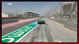 Único calouro da F1 2026, britânico de 18 anos nasceu no auge de duelo entre Alonso e Hamilton