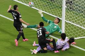 Raúl Rangel uses 'pure reaction' to make save that moves Mexico into knockout stage of World Cup
