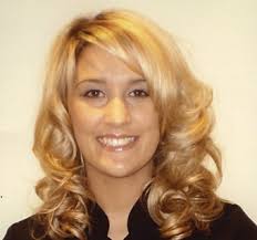 Qualified stylist Siobhan Cusack, who has over six years&#39; hairdressing ... - 18799_thumb