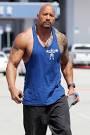 Pain Gain - The Rock is grilling -