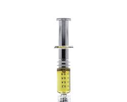 Imagen de Cannabis Distillate in a Syringe