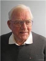 Douglas Alfred Kenny of Morinville, Alberta passed away peacefully on December 27, 2013. Alfred was born on March 21, 1926 in Ballygarvey, Northern Ireland ... - ab002c3c-b9a0-4093-a3e8-d8e0d59bd67f