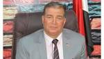 مدير ومعلم يحولان مدرسة بالفيوم