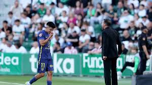 VIDEO: Penal y expulsión para Thiago Almada en Atlético de Madrid ante Elche por LaLiga