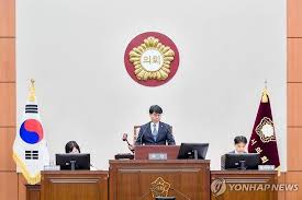 김중남