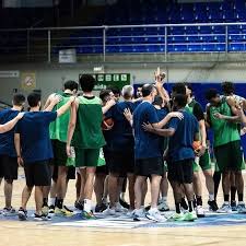Com 8 jogadores do NBB, seleção de basquete busca avançar nas Eliminatórias