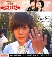 remember the wedding ring he wore in Playful Kiss?? ^^. credits : http://www.jewde.com + KHJ Baidu. Posted in Kim Hyun Joong, Photo, Playful Kiss - 1a1499f9735b4e2b024f5640