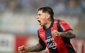 ¡Bomba en Cerro! ¿Se va Iturbe al fútbol árabe? ¡Oferta millonaria! - Imagen principal del artículo