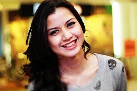 Image result for lisa surihani