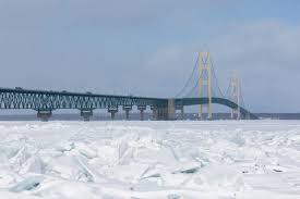 Blowing Snow Warning issued for Mackinac Bridge