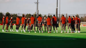 Liverpool v Burnley: Team news