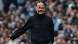 Pep Guardiola divierte a los periodistas con un mensaje claro al Arsenal