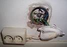 Att elektriskt v lja spis, h ll och ugn