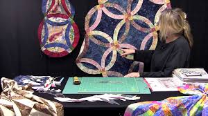 Résultat de recherche d'images pour "judy niemeyer double wedding ring quilt"