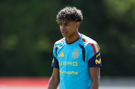 Saudi Arabia coach hails Lamine Yamal as world's greatest talent: 'Started to replace Messi in Barcelona'