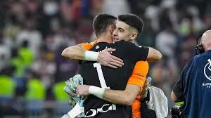 El plan de De la Fuente con Joan Garcia y en la portería de la selección