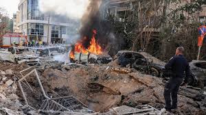 Iran live updates: Iranian missiles damage Tel Aviv amid reported peace talks