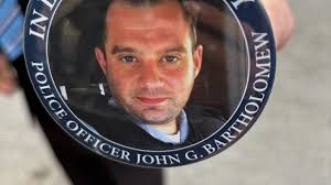 DuSable Lake Shore Drive lanes closed as fallen CPD officer John Bartholomew laid to rest