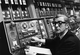 Resultado de imagen para 1969 ARPA conecta computadoras distintas en universidades, ARPANET primera red militar