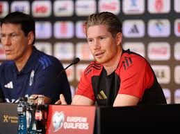 Le bébé de Mertens, le faux club de son fils et ses trois ...