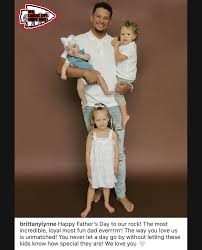 Happy Fathers Day Patrick Mahomes‼️♥️💛