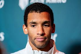 Felix Auger-Aliassime and Jack Draper Engage with Fans and Address Racism in Sports