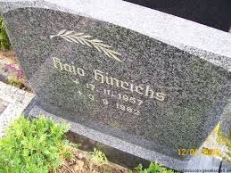 Grab von Hajo Hinrichs (17.11.1957-03.09.1982), Friedhof Rechtsupweg - re185
