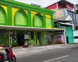 Gambar Masjid Baiturrahman Kleco Solo