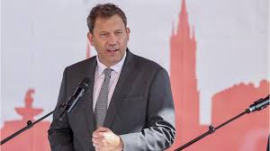 Klingbeil fordert Aufklärung nach Spende von CDU-Politiker an AfD — 1&1
