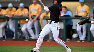 Georgia baseball heads to regional final after hitting 5 HRs to beat Liberty