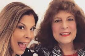 Muere la madre de Mimí, integrante de Flans: Así fue su emotiva despedida