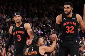 CJ McCollum's Late Heroics Propel Hawks to 2-1 Series Lead Over Knicks