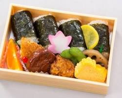 驛むすび ekie広島の画像