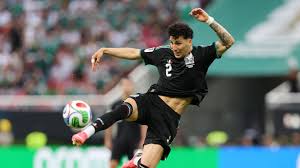 ¿Jorge Sánchez es como Cafú? La sorprendente opinión de una leyenda del fútbol brasileño