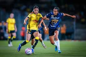 América remonta a Pumas y mantiene paso perfecto en Liga MX Femenil