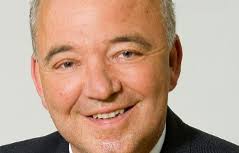 Die Salzburger Wirtschaftskammer hat seit Dienstag einen neuen Präsidenten: Konrad Steindl. Der 58-jährige Mitinhaber und Geschäftsführer von drei ... - steindl.5207282