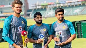 PAK vs BAN: बांग्लादेश के खिलाफ टी20 सीरीज के लिए पाकिस्तान की टीम का एलान, बाबर-रिजवान की फिर हुई अनदेखी