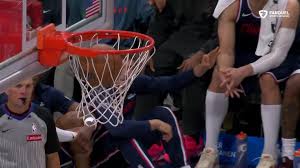 Kawhi Leonard's Explosive Performance Propels Clippers to Victory