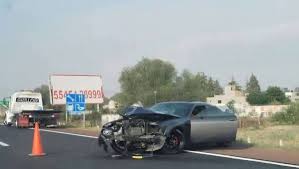 Mueren 2 personas tras choque en la México-Pirámides