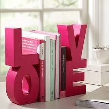 Résultat de recherche d'images pour "diy rooms"