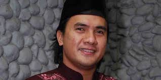 Kapanlagi.com - Ikatan Sarjana Hukum Indonesia (ISHI) menyiapkan tim pengacara untuk mendampingi artis Saipul Jamiell setelah pihak Polri menetapkan sebagai ... - 0000371931