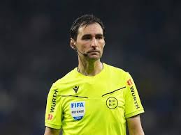 ¡Fiorentina Sufrío! ¿Casi Quedan Fuera de la Conference League?