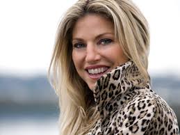 英和画像辞典：(wife (wives))の意味は画像で解説！見るだけで「wife (wives)」の意味が分かる・覚えられる 