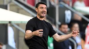 Eintracht Frankfurt: RIERA-EKLAT wegen DFB-Star Burkardt!