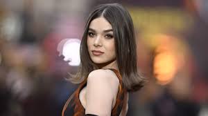 Josh Allen’s Wife Hailee Steinfeld Shares Vulnerable Message Before MNF