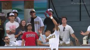 Fernando Tatis Jr. steals a home run from Rafael Devers