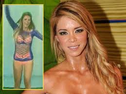 “Esto es guerra”: Sheyla Rojas golpea a Milett Figueroa y la hace abandonar el set (VIDEO) Sheyla Rojas protagoniza tremenda polémica en Reyes del show - Noticia-82374-el_gran_show-sheyla_rojas