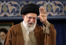 ببینید| گزارش تسنیم از مراسم وداع با امام شهید و طنین شعار خون‌خواهی