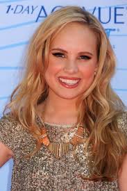 Photo : Meaghan Martin Sweet Lucie Lovely Meghan Jette Martin - image-1774302166