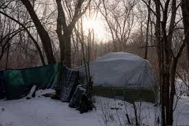 'People can die in weather like this.' Toronto staff tell shelters, warming centres not to turn anyone away as temperatures drop
